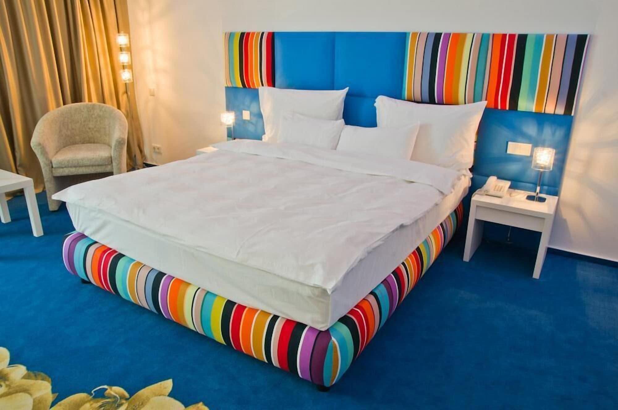 Marshal Garden Hotel Bukurešť Pokoj fotografie A bed
