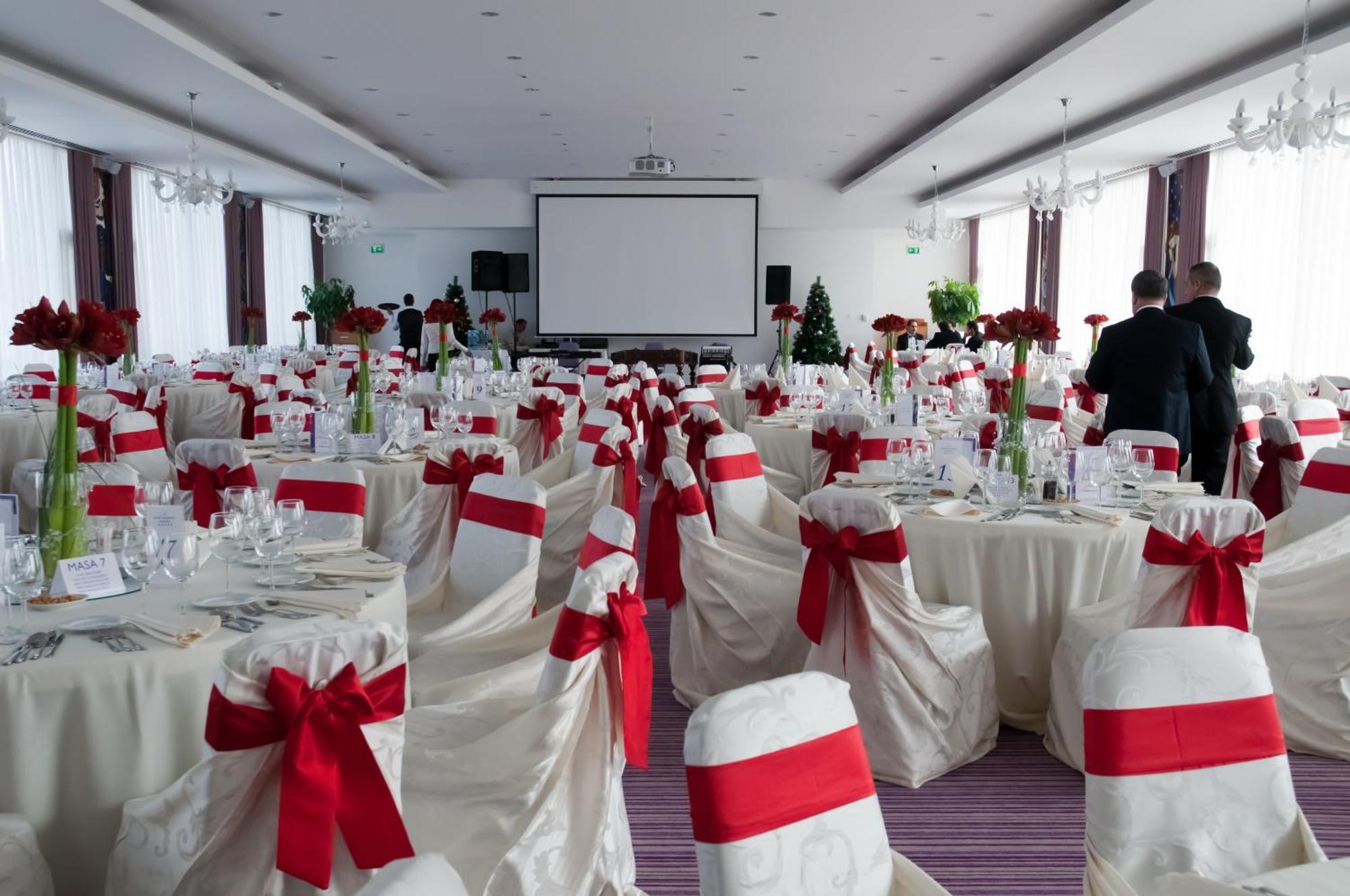Marshal Garden Hotel Bukurešť Exteriér fotografie A wedding reception